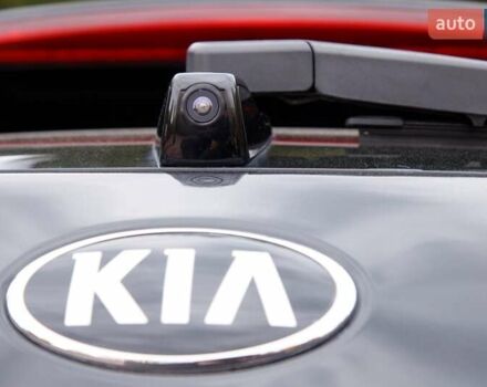 Киа Niro 2020 в Бердичеве на Automoto.ua Черный Киа Niro, объемом двигателя 0 л и пробегом 152 тыс. км за 16450 $, фото 43 на Automoto.ua
