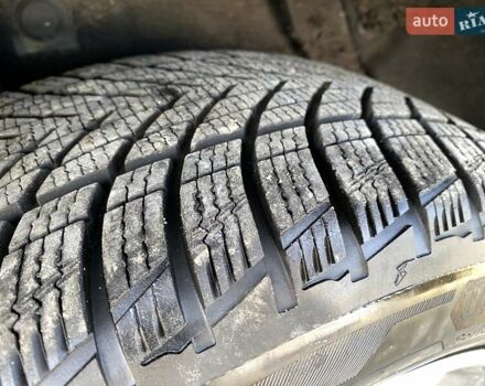 Чорний Кіа Niro, об'ємом двигуна 0 л та пробігом 107 тис. км за 22400 $, фото 23 на Automoto.ua