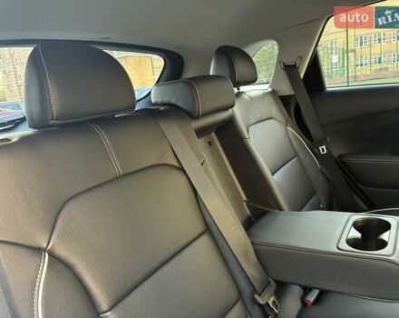 Черный Киа Niro, объемом двигателя 0 л и пробегом 105 тыс. км за 20500 $, фото 52 на Automoto.ua