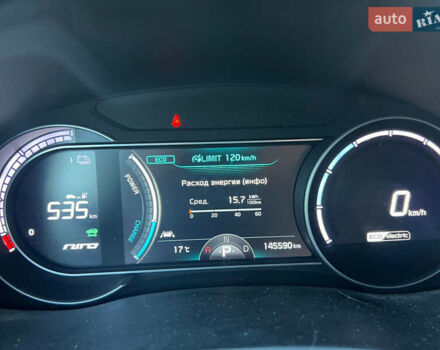Чорний Кіа Niro, об'ємом двигуна 0 л та пробігом 139 тис. км за 16600 $, фото 8 на Automoto.ua