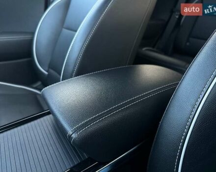 Киа Niro 2020 в Львове на Automoto.ua Черный Киа Niro, объемом двигателя 0 л и пробегом 68 тыс. км за 23200 $, фото 76 на Automoto.ua