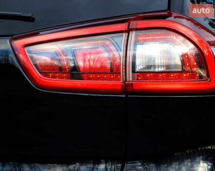 Черный Киа Niro, объемом двигателя 0 л и пробегом 110 тыс. км за 17450 $, фото 21 на Automoto.ua
