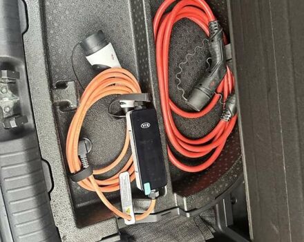 Чорний Кіа Niro, об'ємом двигуна 0 л та пробігом 104 тис. км за 20923 $, фото 20 на Automoto.ua