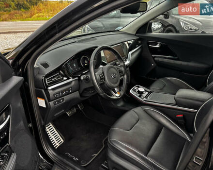 Черный Киа Niro, объемом двигателя 0 л и пробегом 45 тыс. км за 23300 $, фото 16 на Automoto.ua