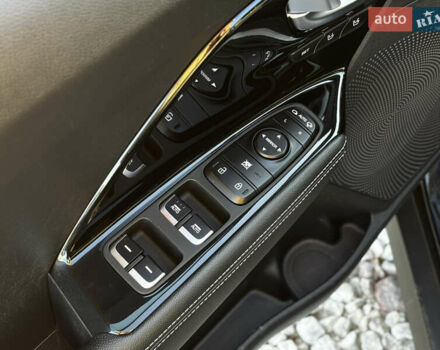 Черный Киа Niro, объемом двигателя 0 л и пробегом 112 тыс. км за 19999 $, фото 16 на Automoto.ua