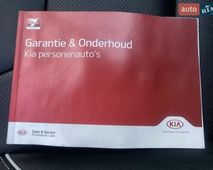 Чорний Кіа Niro, об'ємом двигуна 0 л та пробігом 131 тис. км за 21500 $, фото 45 на Automoto.ua