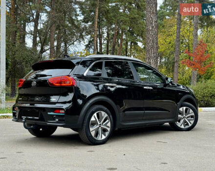 Чорний Кіа Niro, об'ємом двигуна 0 л та пробігом 107 тис. км за 20500 $, фото 34 на Automoto.ua