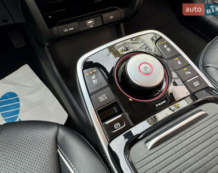 Черный Киа Niro, объемом двигателя 0 л и пробегом 128 тыс. км за 19600 $, фото 47 на Automoto.ua
