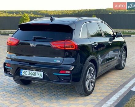 Черный Киа Niro, объемом двигателя 0 л и пробегом 109 тыс. км за 19450 $, фото 1 на Automoto.ua