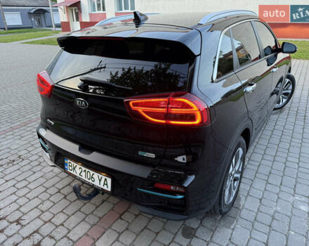 Черный Киа Niro, объемом двигателя 0 л и пробегом 135 тыс. км за 17999 $, фото 16 на Automoto.ua