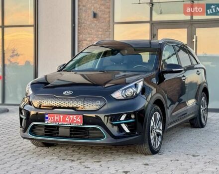 Черный Киа Niro, объемом двигателя 0 л и пробегом 110 тыс. км за 17999 $, фото 10 на Automoto.ua
