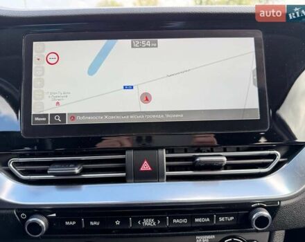 Чорний Кіа Niro, об'ємом двигуна 0 л та пробігом 69 тис. км за 23200 $, фото 59 на Automoto.ua