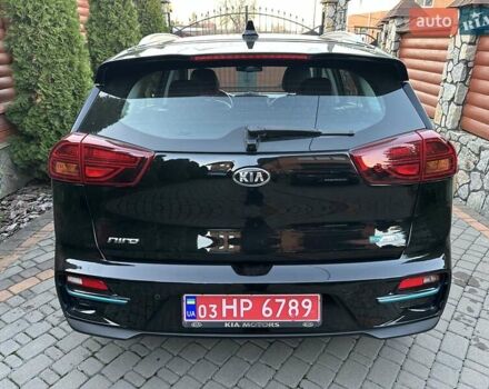 Черный Киа Niro, объемом двигателя 0 л и пробегом 115 тыс. км за 18700 $, фото 10 на Automoto.ua