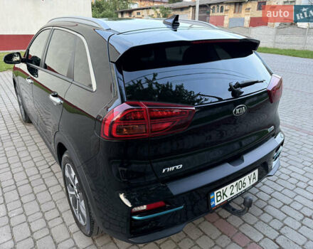 Черный Киа Niro, объемом двигателя 0 л и пробегом 135 тыс. км за 17999 $, фото 5 на Automoto.ua