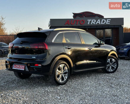 Черный Киа Niro, объемом двигателя 0 л и пробегом 112 тыс. км за 19999 $, фото 10 на Automoto.ua