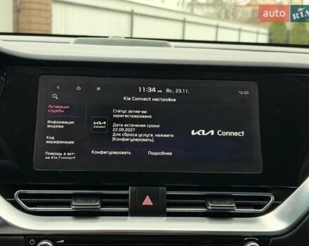 Чорний Кіа Niro, об'ємом двигуна 0 л та пробігом 89 тис. км за 20799 $, фото 55 на Automoto.ua