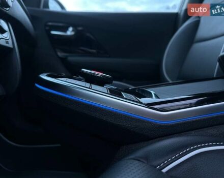 Черный Киа Niro, объемом двигателя 0 л и пробегом 35 тыс. км за 23400 $, фото 72 на Automoto.ua