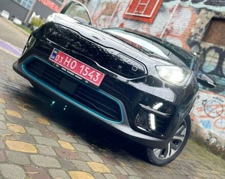 Киа Niro 2020 в Луцке на Automoto.ua Черный Киа Niro, объемом двигателя 0 л и пробегом 98 тыс. км за 20500 $, фото 14 на Automoto.ua