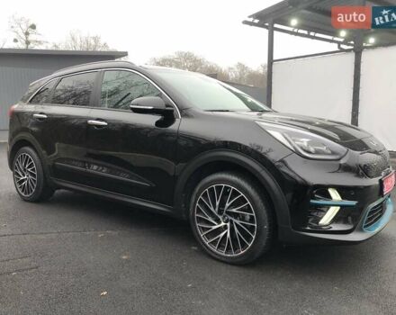 Черный Киа Niro, объемом двигателя 0 л и пробегом 40 тыс. км за 22950 $, фото 8 на Automoto.ua