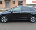 Чорний Кіа Niro, об'ємом двигуна 0 л та пробігом 169 тис. км за 18450 $, фото 20 на Automoto.ua