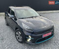 Киа Niro 2020 в Дрогобыче на Automoto.ua Черный Киа Niro, объемом двигателя 0 л и пробегом 148 тыс. км за 19799 $, фото 1 на Automoto.ua