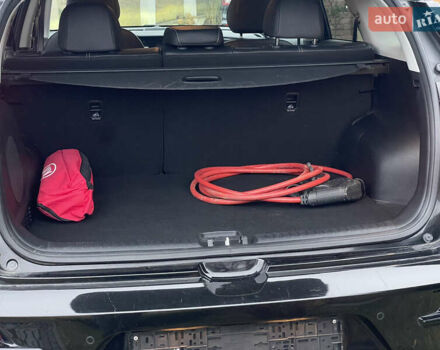 Черный Киа Niro, объемом двигателя 0 л и пробегом 111 тыс. км за 19300 $, фото 16 на Automoto.ua