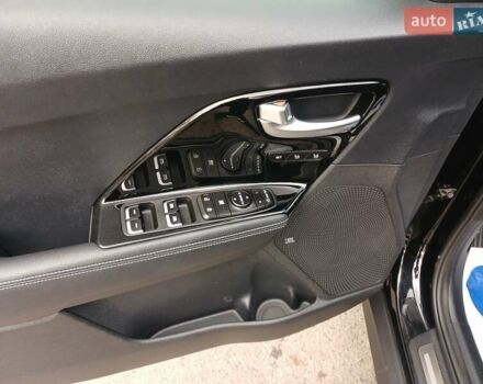 Черный Киа Niro, объемом двигателя 0 л и пробегом 125 тыс. км за 19300 $, фото 17 на Automoto.ua