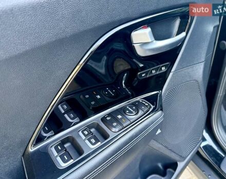 Киа Niro 2020 в Бердичеве на Automoto.ua Черный Киа Niro, объемом двигателя 0 л и пробегом 128 тыс. км за 16700 $, фото 39 на Automoto.ua