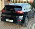 Чорний Кіа Niro, об'ємом двигуна 0 л та пробігом 69 тис. км за 21500 $, фото 7 на Automoto.ua
