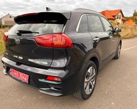 Киа Niro 2020 в Луцке на Automoto.ua Черный Киа Niro, объемом двигателя 0 л и пробегом 98 тыс. км за 19500 $, фото 5 на Automoto.ua