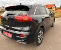 Киа Niro 2020 в Луцке на Automoto.ua Черный Киа Niro, объемом двигателя 0 л и пробегом 98 тыс. км за 19500 $, фото 5 на Automoto.ua