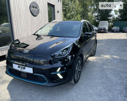 Черный Киа Niro, объемом двигателя 0 л и пробегом 151 тыс. км за 19300 $, фото 2 на Automoto.ua