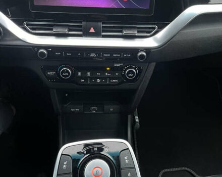 Черный Киа Niro, объемом двигателя 0 л и пробегом 111 тыс. км за 19300 $, фото 26 на Automoto.ua