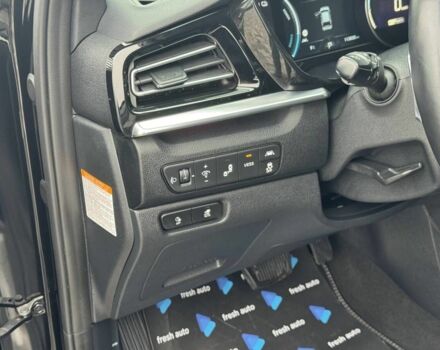 Черный Киа Niro, объемом двигателя 0 л и пробегом 112 тыс. км за 21900 $, фото 15 на Automoto.ua