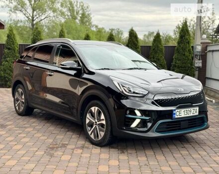 Чорний Кіа Niro, об'ємом двигуна 0 л та пробігом 157 тис. км за 22400 $, фото 10 на Automoto.ua