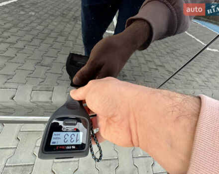 Черный Киа Niro, объемом двигателя 0 л и пробегом 128 тыс. км за 19600 $, фото 74 на Automoto.ua