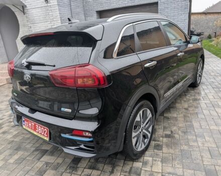 Черный Киа Niro, объемом двигателя 0 л и пробегом 253 тыс. км за 17000 $, фото 2 на Automoto.ua