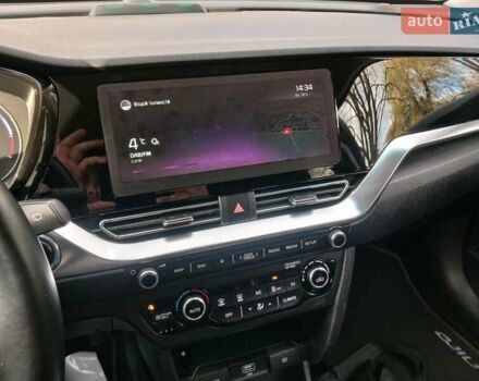Черный Киа Niro, объемом двигателя 0 л и пробегом 125 тыс. км за 19300 $, фото 11 на Automoto.ua