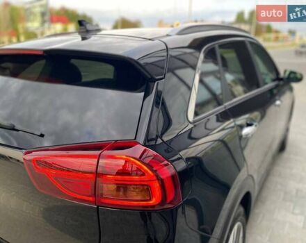 Черный Киа Niro, объемом двигателя 0 л и пробегом 142 тыс. км за 18900 $, фото 11 на Automoto.ua