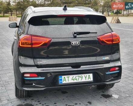 Чорний Кіа Niro, об'ємом двигуна 0 л та пробігом 46 тис. км за 17000 $, фото 12 на Automoto.ua