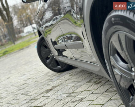 Чорний Кіа Niro, об'ємом двигуна 0 л та пробігом 109 тис. км за 17499 $, фото 57 на Automoto.ua