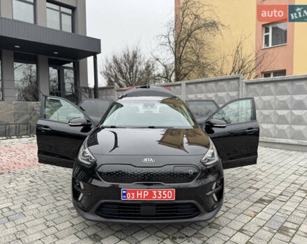 Чорний Кіа Niro, об'ємом двигуна 0 л та пробігом 109 тис. км за 17499 $, фото 23 на Automoto.ua