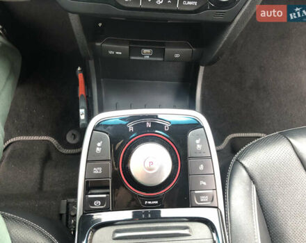 Киа Niro 2020 в Киеве на Automoto.ua Черный Киа Niro, объемом двигателя 0 л и пробегом 67 тыс. км за 21999 $, фото 41 на Automoto.ua