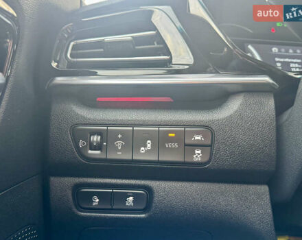 Черный Киа Niro, объемом двигателя 0 л и пробегом 128 тыс. км за 19600 $, фото 41 на Automoto.ua