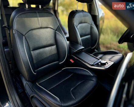 Черный Киа Niro, объемом двигателя 0 л и пробегом 165 тыс. км за 16999 $, фото 75 на Automoto.ua
