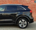 Киа Niro 2020 в Тернополе на Automoto.ua Черный Киа Niro, объемом двигателя 0 л и пробегом 92 тыс. км за 19899 $, фото 9 на Automoto.ua