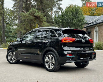 Чорний Кіа Niro, об'ємом двигуна 0 л та пробігом 107 тис. км за 20500 $, фото 27 на Automoto.ua