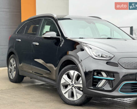 Черный Киа Niro, объемом двигателя 0 л и пробегом 93 тыс. км за 17999 $, фото 7 на Automoto.ua