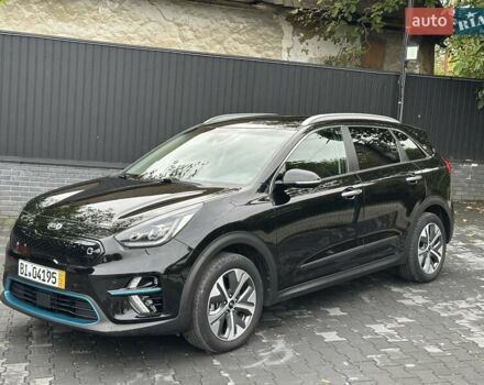 Черный Киа Niro, объемом двигателя 0 л и пробегом 107 тыс. км за 19700 $, фото 2 на Automoto.ua
