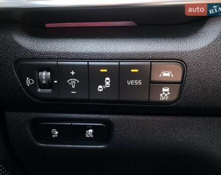 Черный Киа Niro, объемом двигателя 0 л и пробегом 107 тыс. км за 21400 $, фото 4 на Automoto.ua